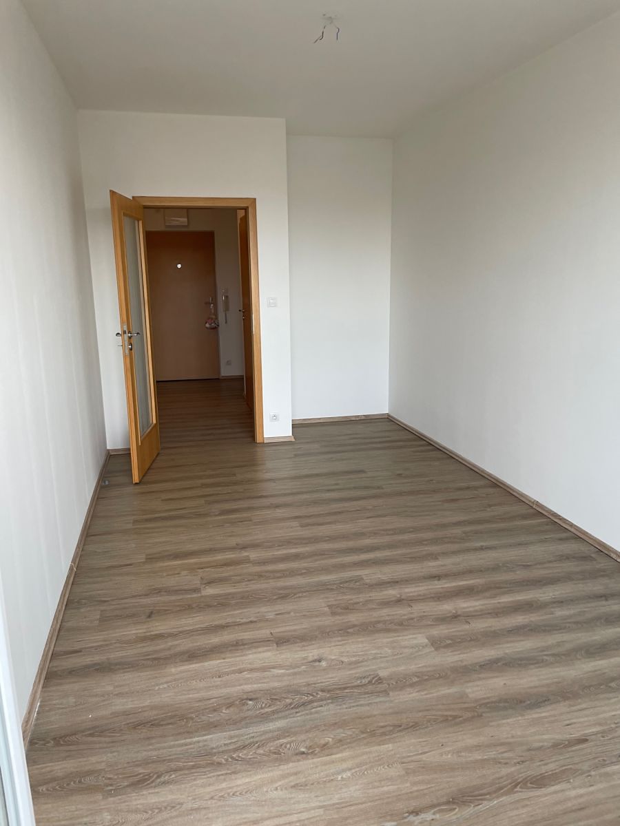 Pronájem bytu 2+kk 56 m² – fotografie 4