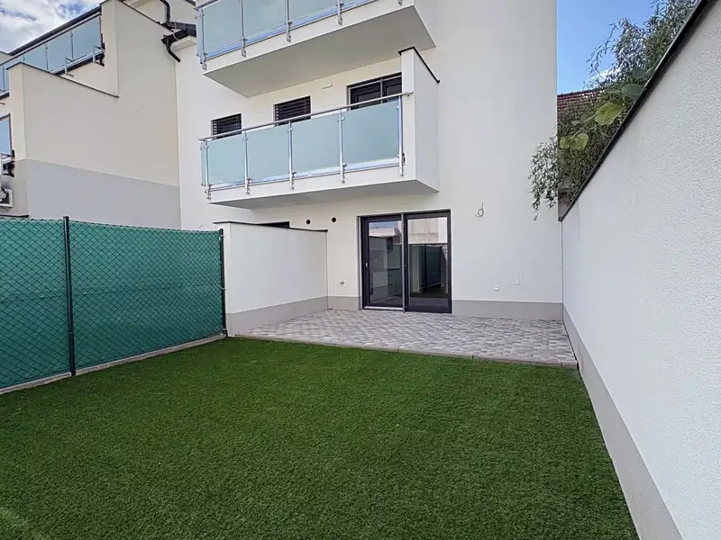 Pronájem bytu 1+kk 30 m², Brno – náhled fotky 2