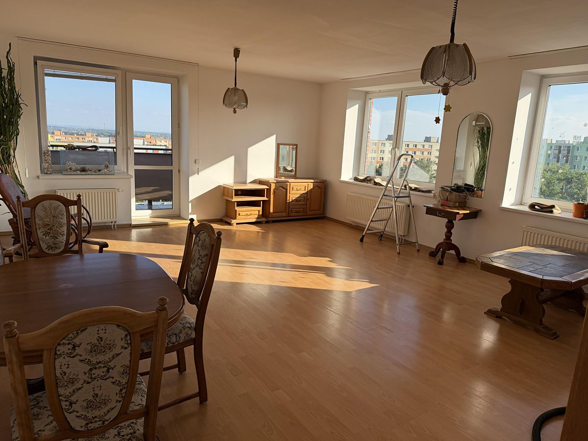 Pronájem bytu 3+1 112 m²