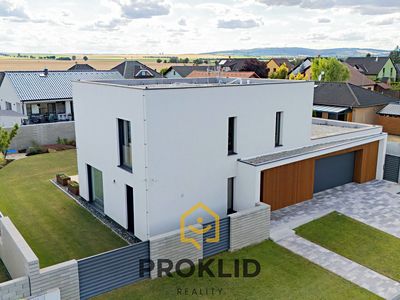 Prodej rodinného domu 197 m², pozemek 734 m²