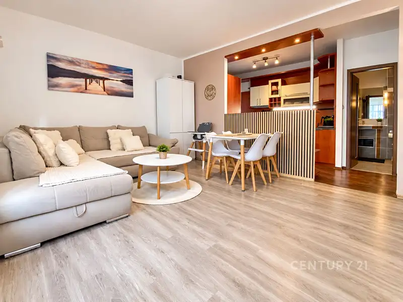 Prodej bytu 3+1 80 m², Bučovice – náhled fotky 1