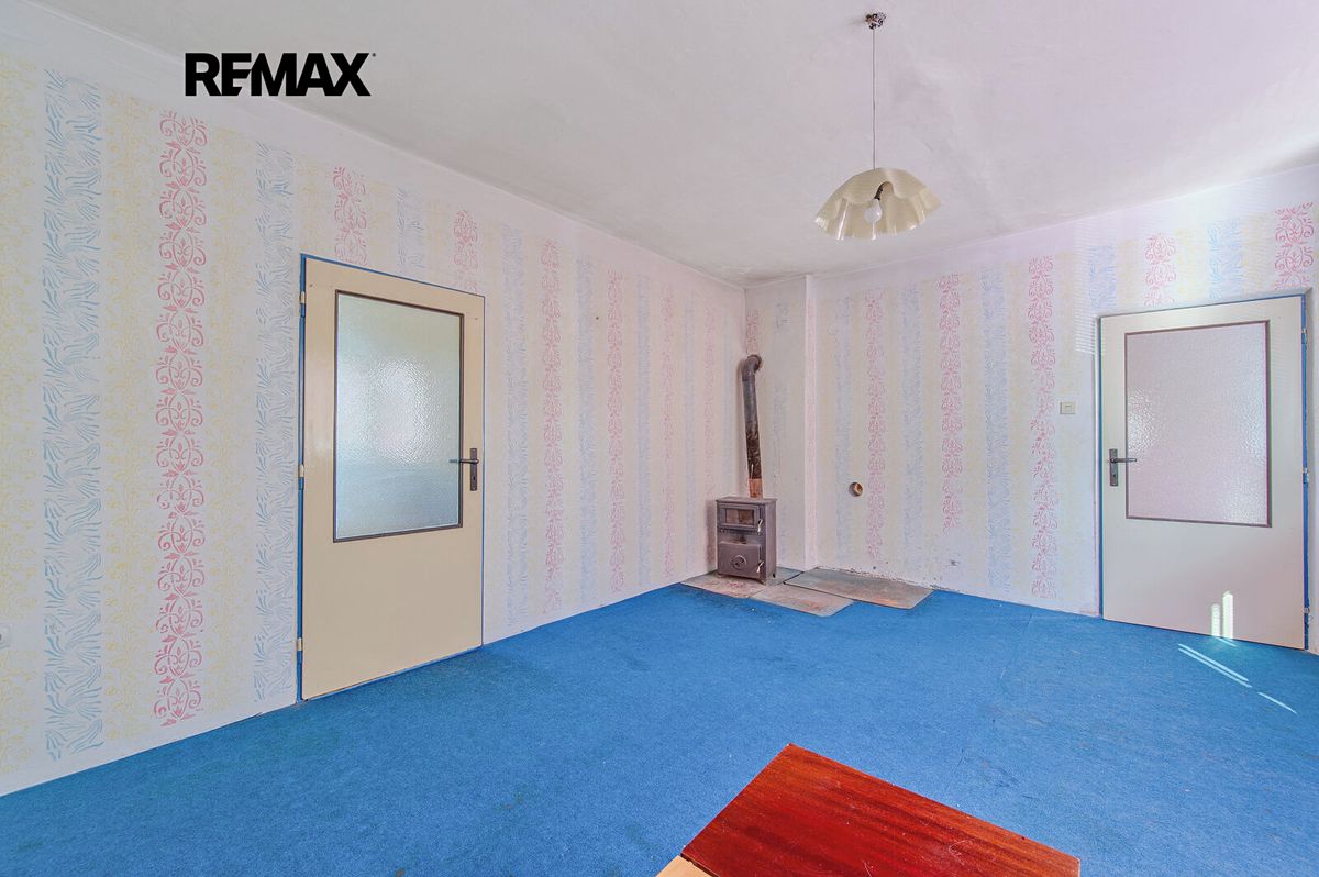 Prodej rodinného domu 153 m², pozemek 443 m² – fotografie 2