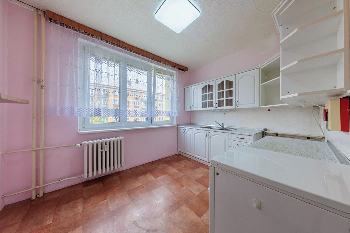 Pronájem bytu 3+1 65 m² – fotografie 2