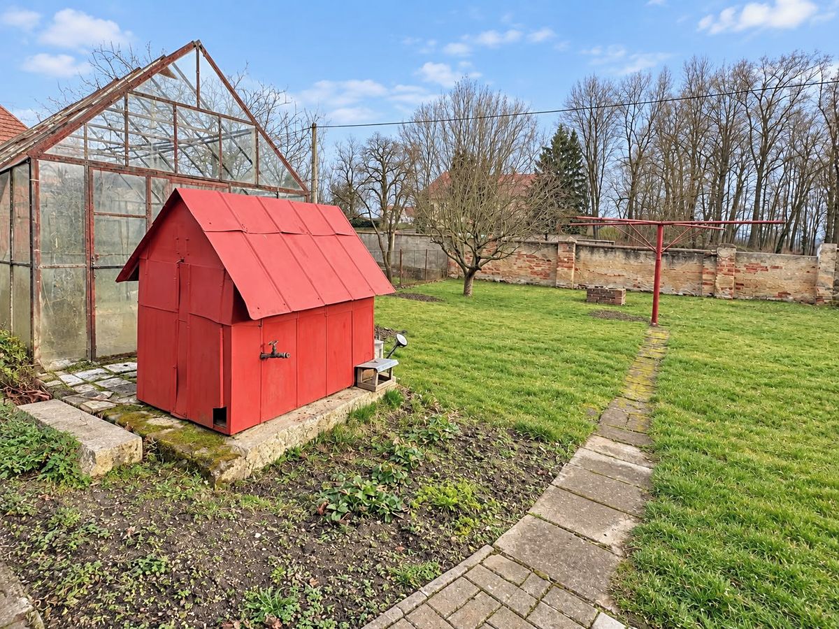 Prodej rodinného domu 133 m², pozemek 655 m² – fotografie 2
