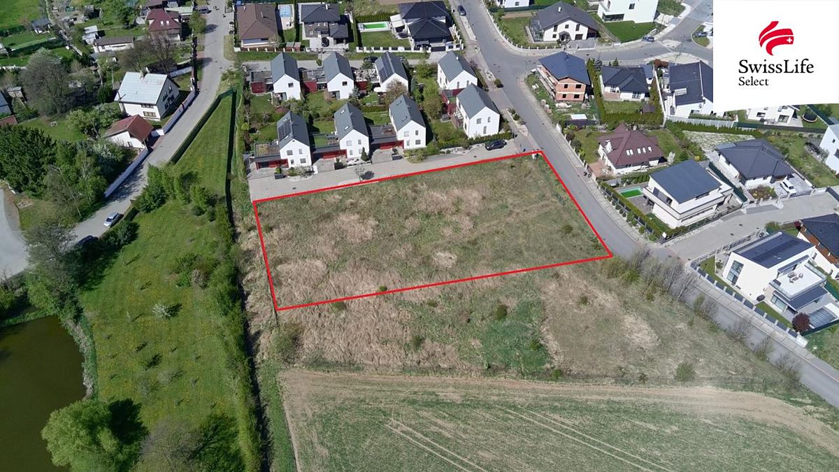 Prodej stavebního pozemku 2436 m² – fotografie 3