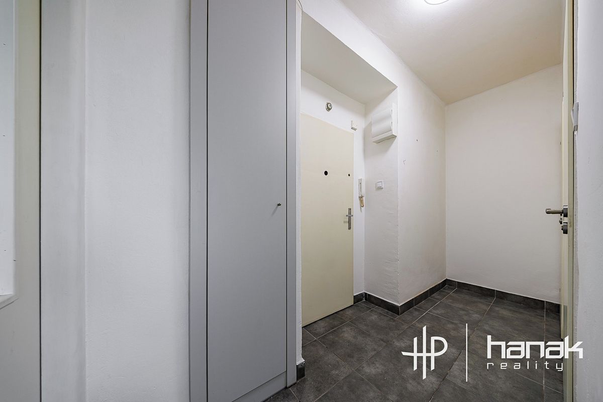 Pronájem bytu 1+1 34 m² – fotografie 5