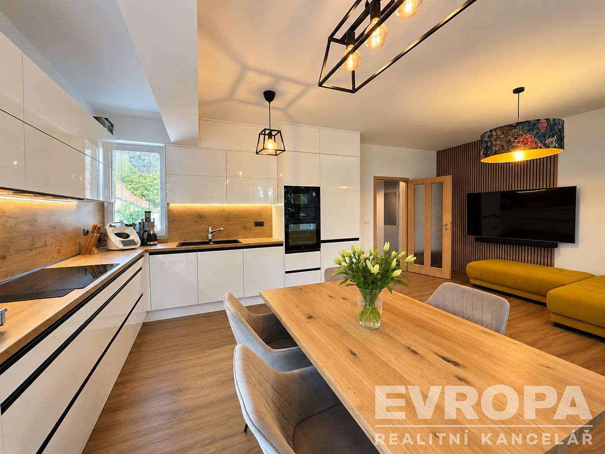 Prodej bytu 3+kk 91 m² – fotografie 2