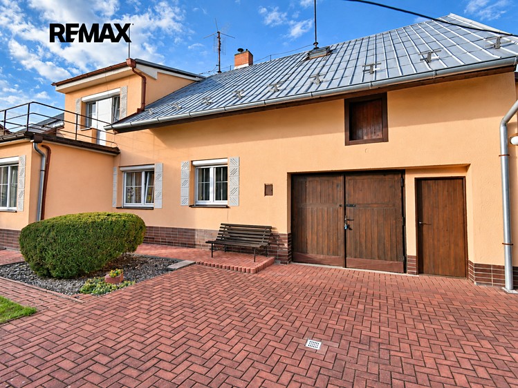 Prodej domu, 130 m² (2 z 35)