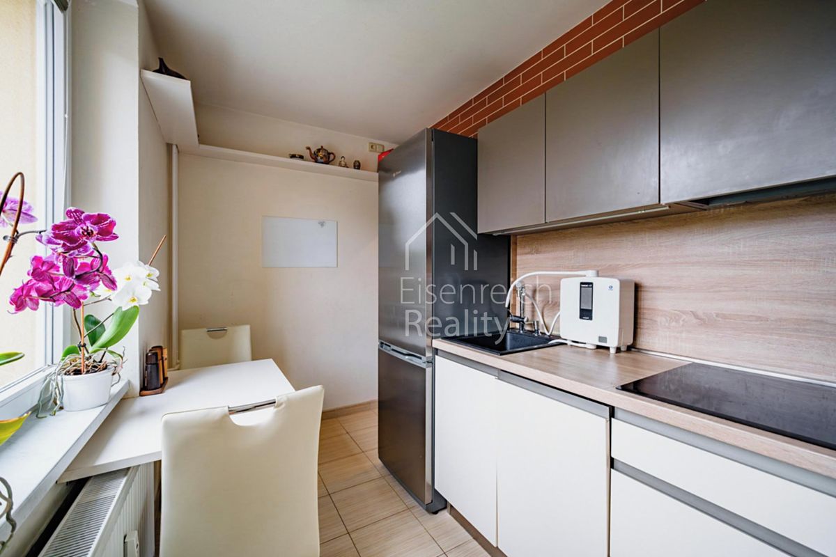 Prodej bytu 3+1 77 m² – fotografie 2