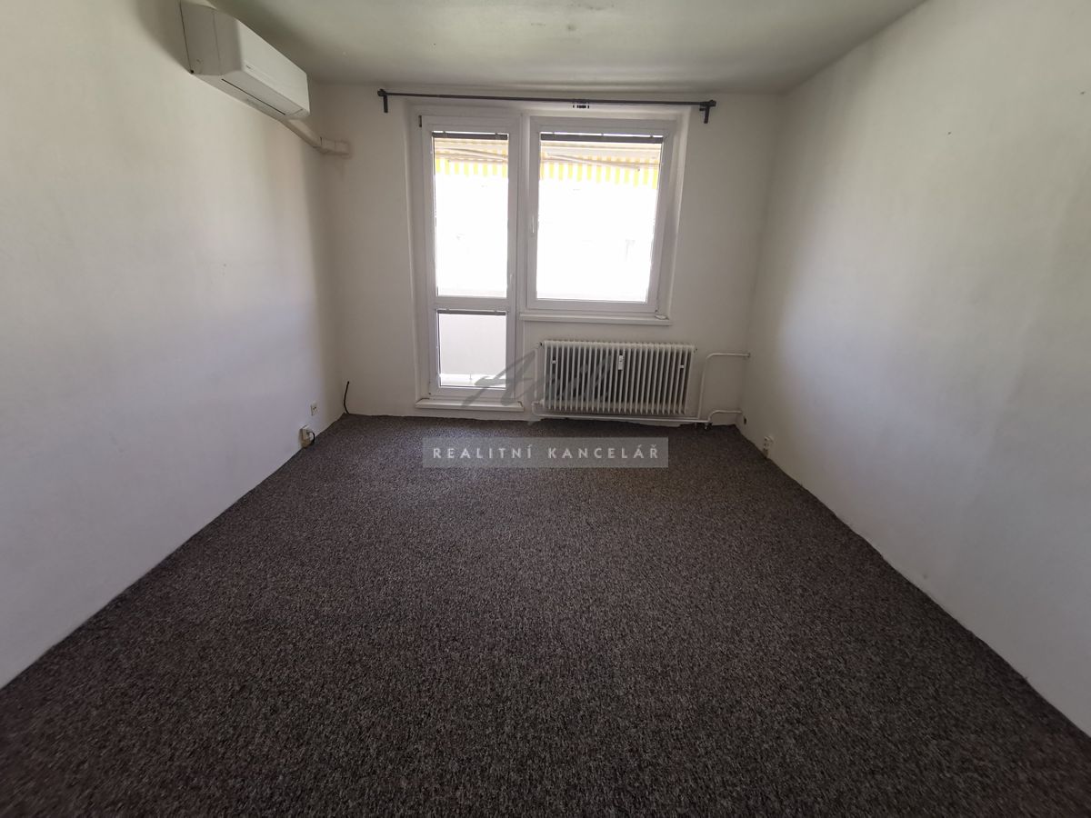 Pronájem bytu 1+1 35 m² – fotografie 5