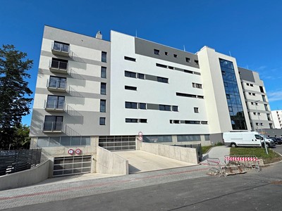 Квартира 1+kk в оренду, 27 м² (2 з 10)