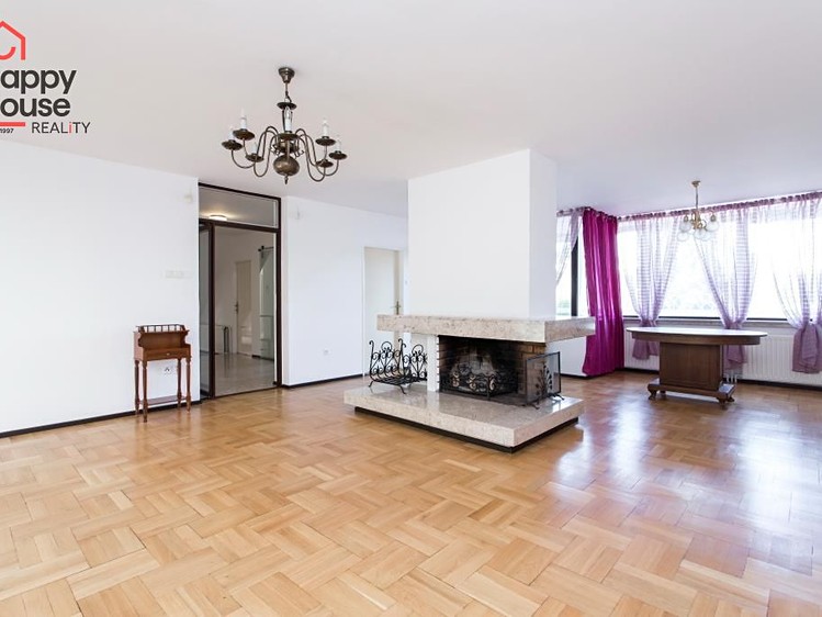 Haus zur Miete, 240 m² (4 von 25)