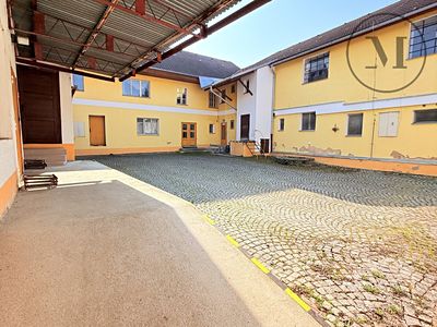 Pronájem výrobní haly, prostoru 500 m²