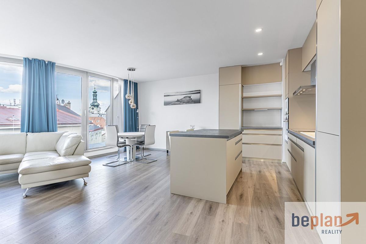 Pronájem bytu 3+kk 110 m² – fotografie 2