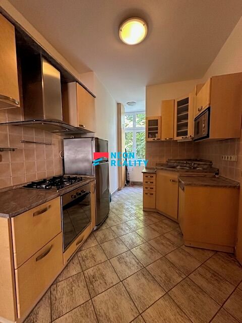 Pronájem bytu 2+1 59 m² – fotografie 4