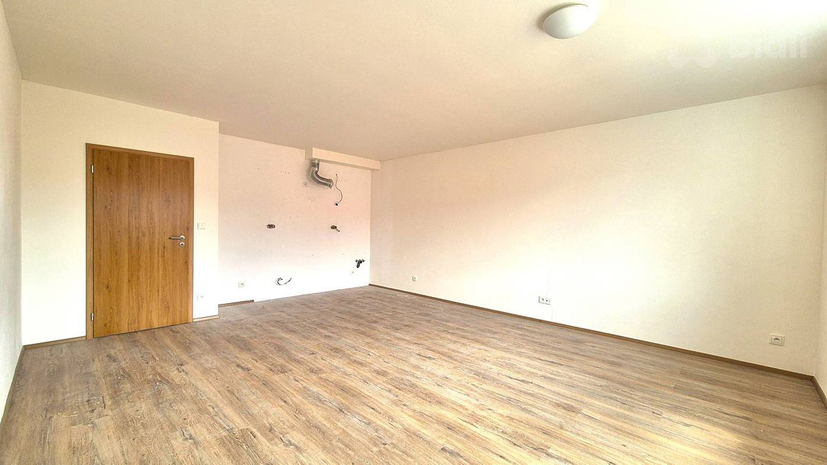 Prodej bytu 1+kk 36 m² – fotografie 3
