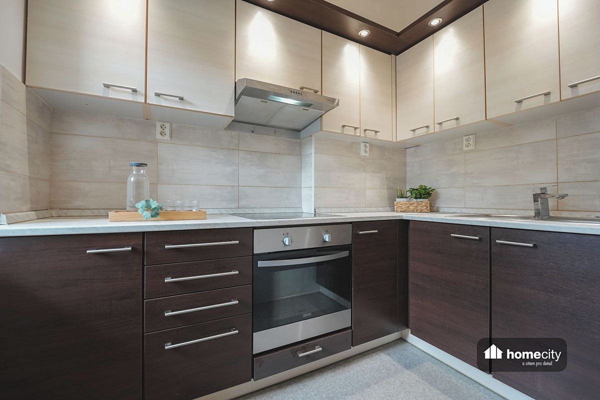 Pronájem bytu 3+kk 75 m² – fotografie 2