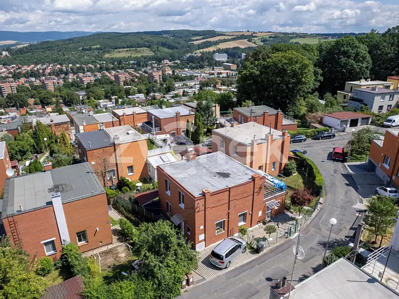 Prodej rodinného domu 76 m², pozemek 130 m², Zlín – náhled fotky 3