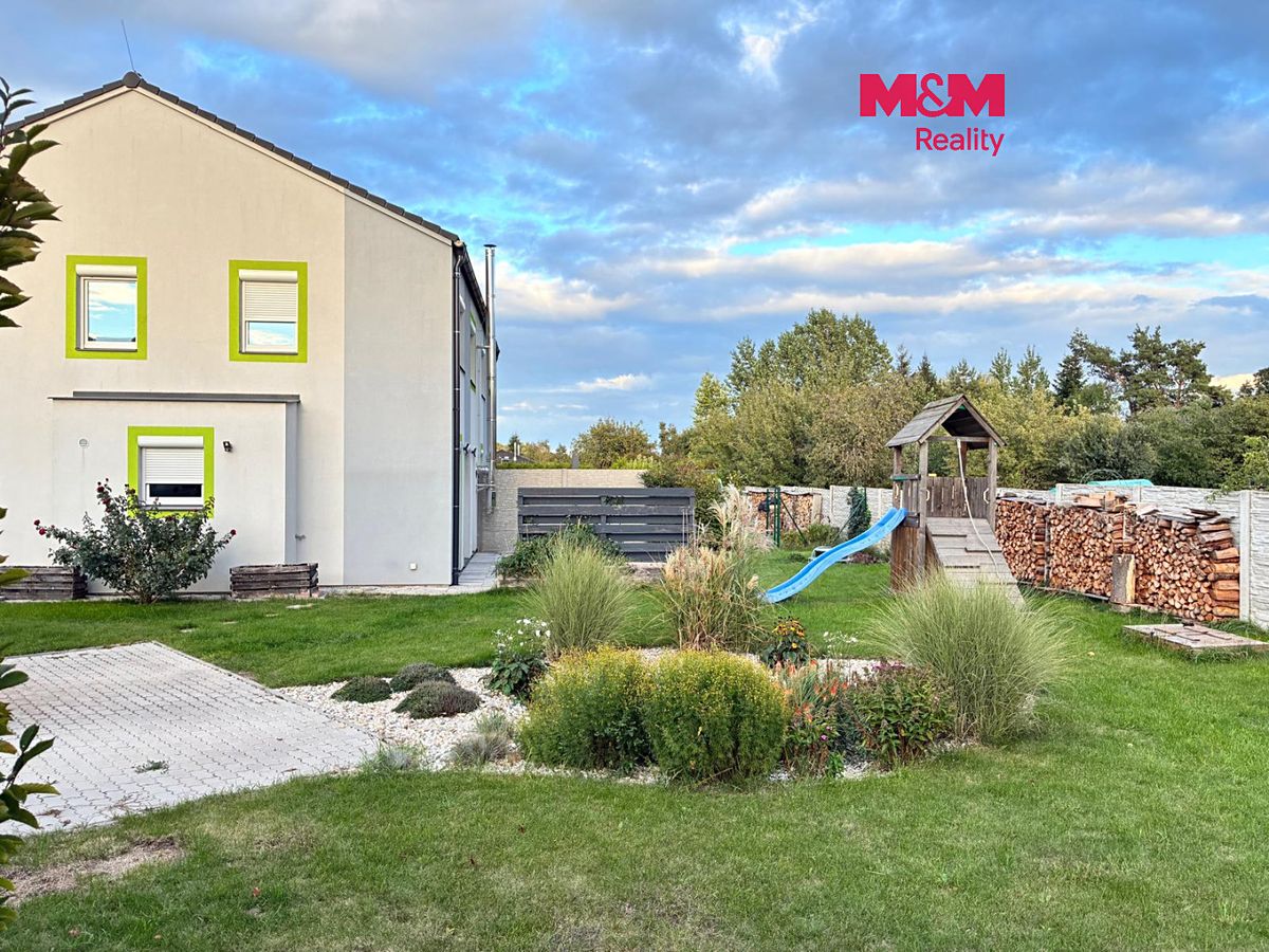 Pronájem rodinného domu 122 m², pozemek 511 m²