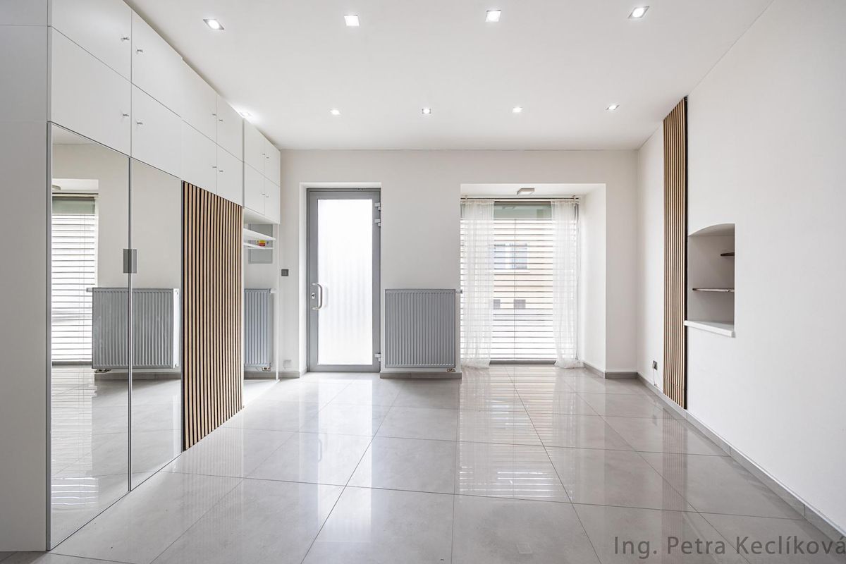 Prodej bytu 5+kk 154 m² – fotografie 2