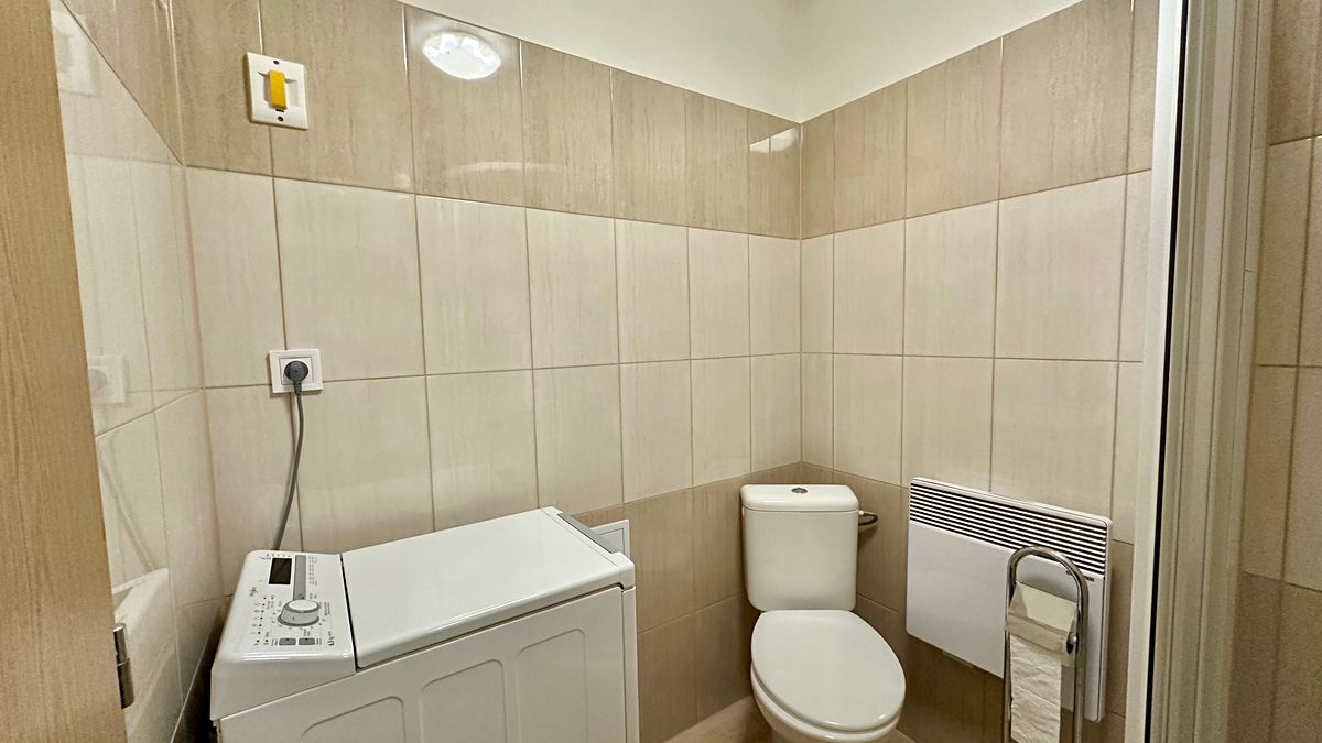 Pronájem bytu 1+kk 25 m² – fotografie 5