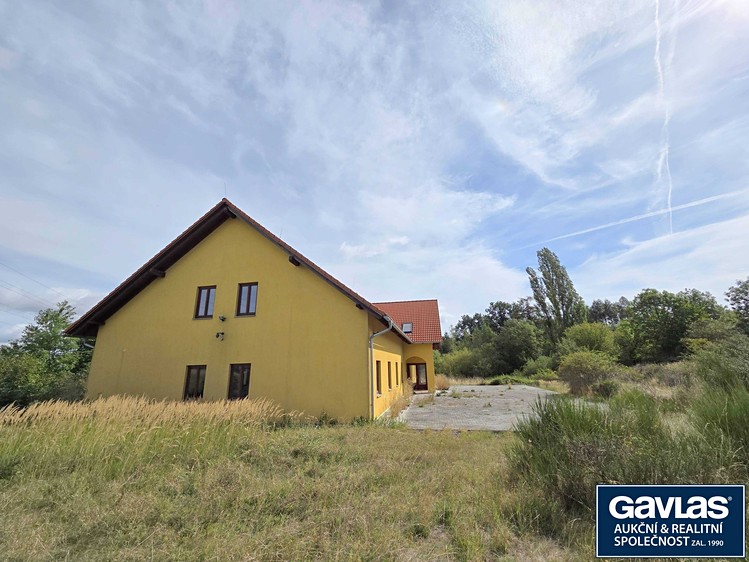 Prodej komerčního prostoru, 570 m² (64 z 74)