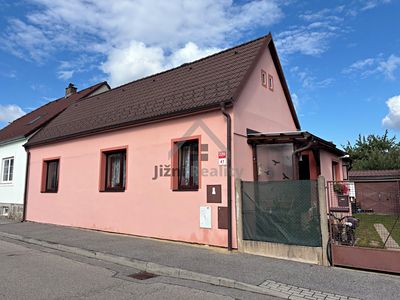 Prodej rodinného domu 120 m², pozemek 318 m²
