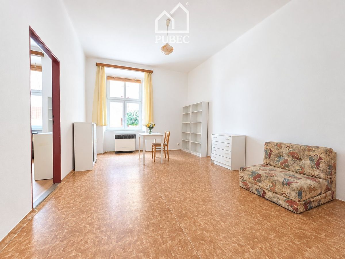 Pronájem bytu 2+kk 44 m² – fotografie 2