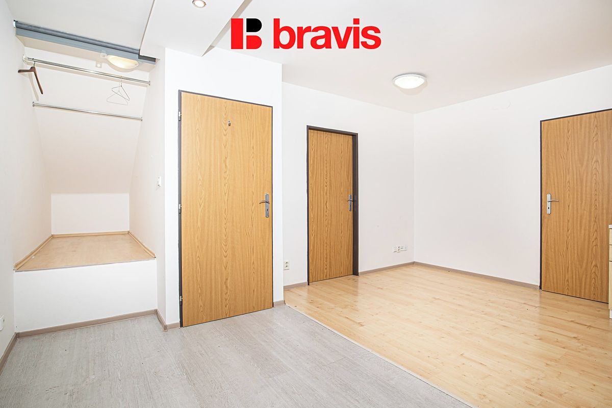 Pronájem bytu 2+kk 52 m² – fotografie 4