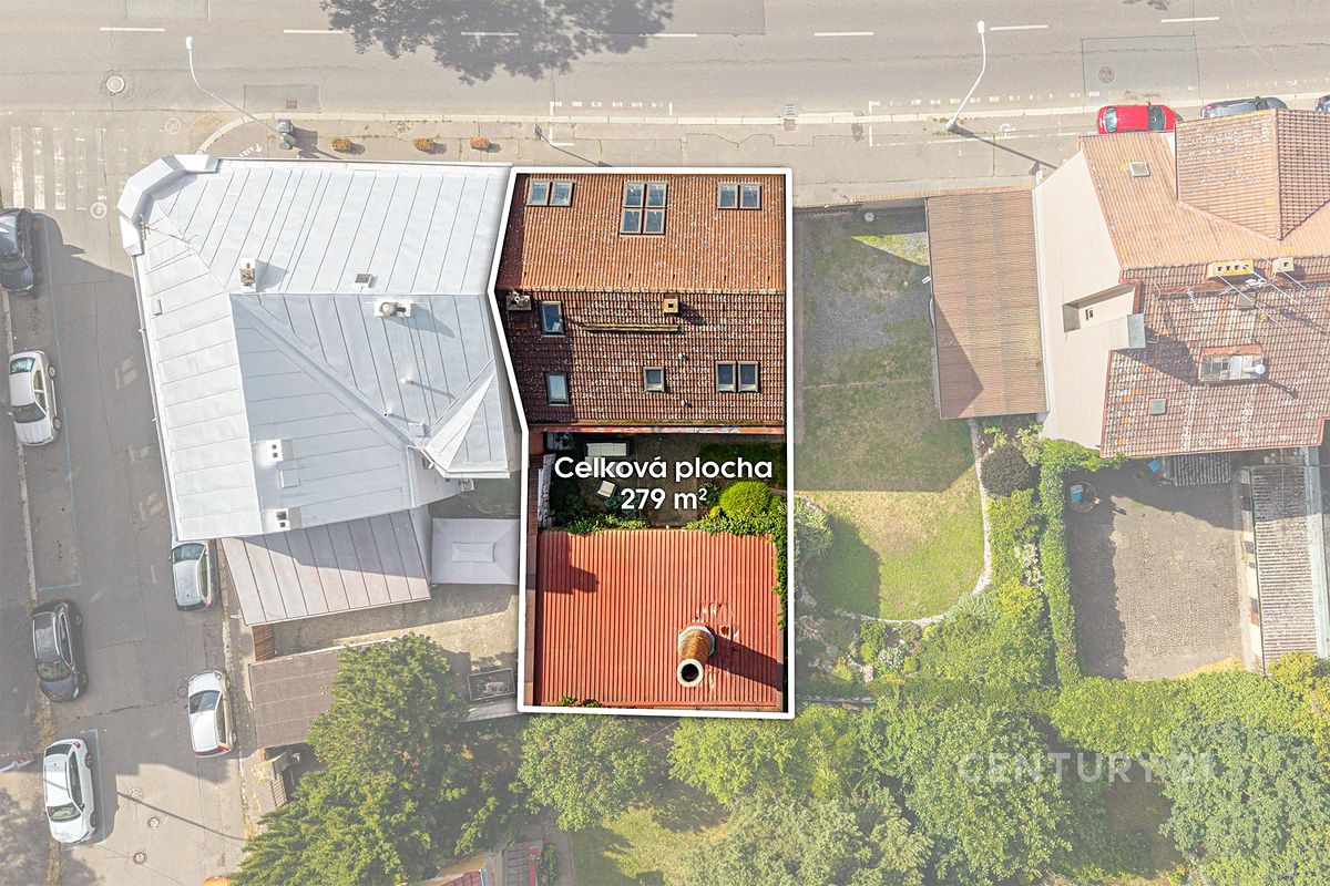 Prodej rodinného domu 280 m², pozemek 297 m² – fotografie 4