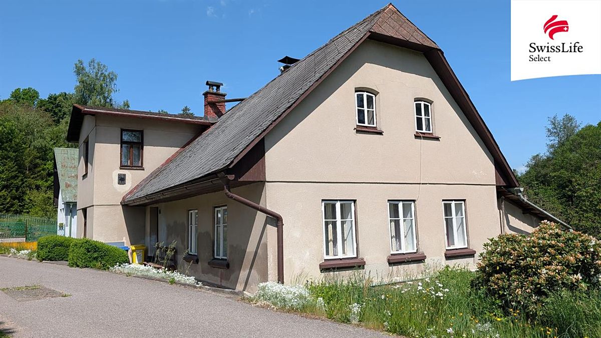 Prodej rodinného domu 120 m², pozemek 2613 m²
