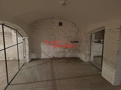 Pronájem skladového prostoru 16 m²