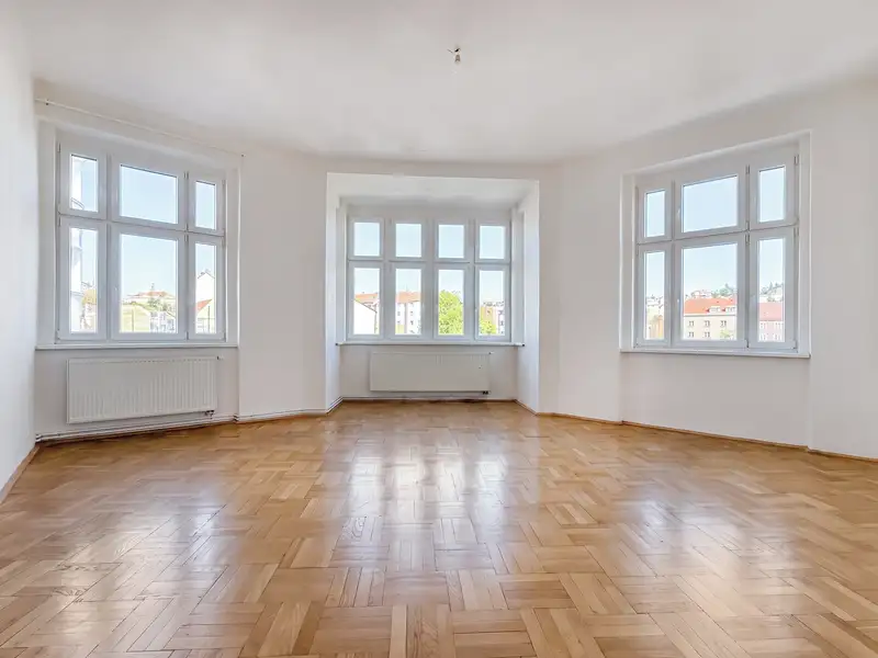 Prodej bytu 3+1 92 m², Praha – náhled fotky 1