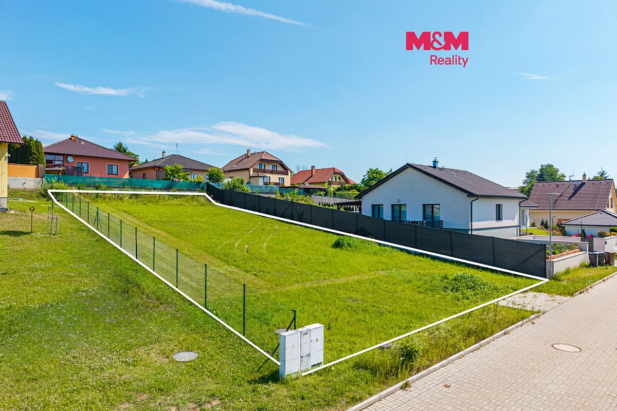 Prodej stavebního pozemku 812 m²