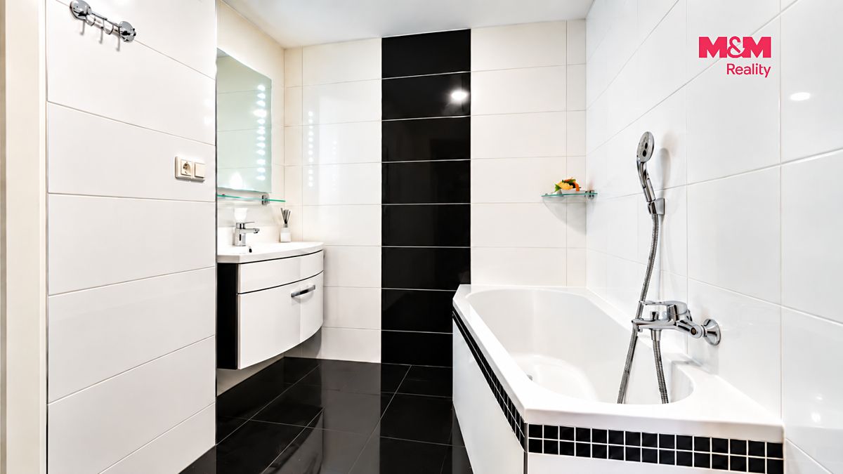 Pronájem bytu 2+kk 79 m² – fotografie 4