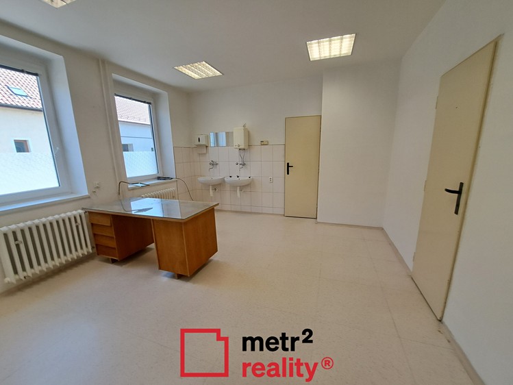 Pronájem komerčního prostoru, 50 m² (3 z 14)