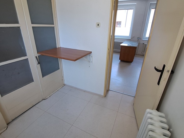 Pronájem komerčního prostoru, 50 m² (6 z 14)