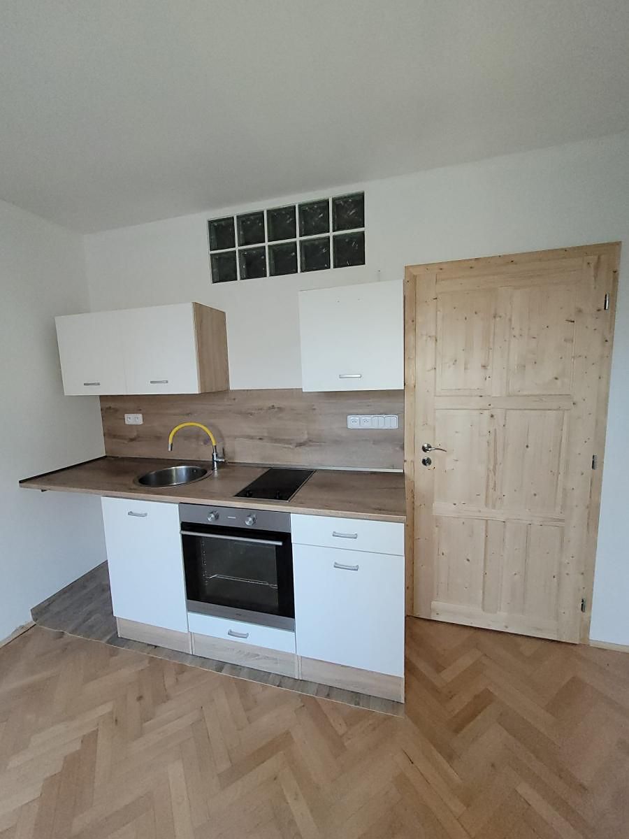 Pronájem bytu 1+kk 20 m²