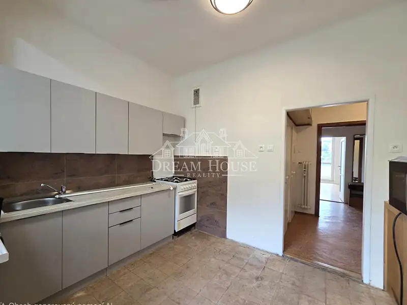 Pronájem bytu 2+1 75 m², Praha – náhled fotky 2