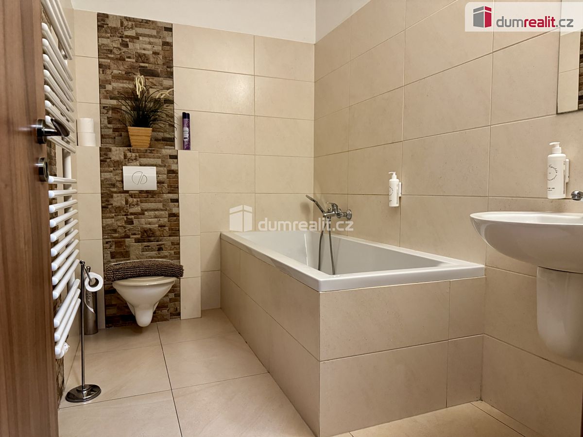 Prodej ubytovacího zařízení 908 m² – fotografie 2