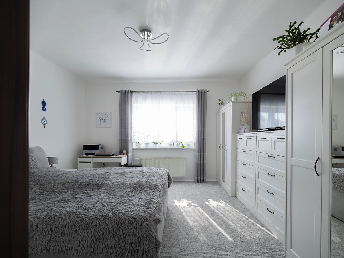 Prodej rodinného domu 90 m², pozemek 1071 m² – fotografie 2
