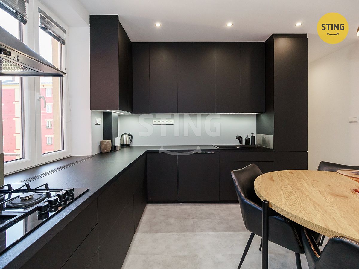 Pronájem bytu 3+kk 71 m² – fotografie 3