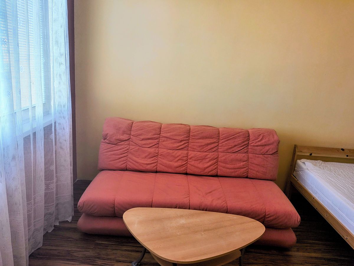 Pronájem bytu 1+kk 29 m² – fotografie 2