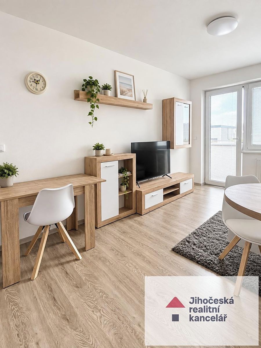 Pronájem bytu 3+kk 68 m² – fotografie 2