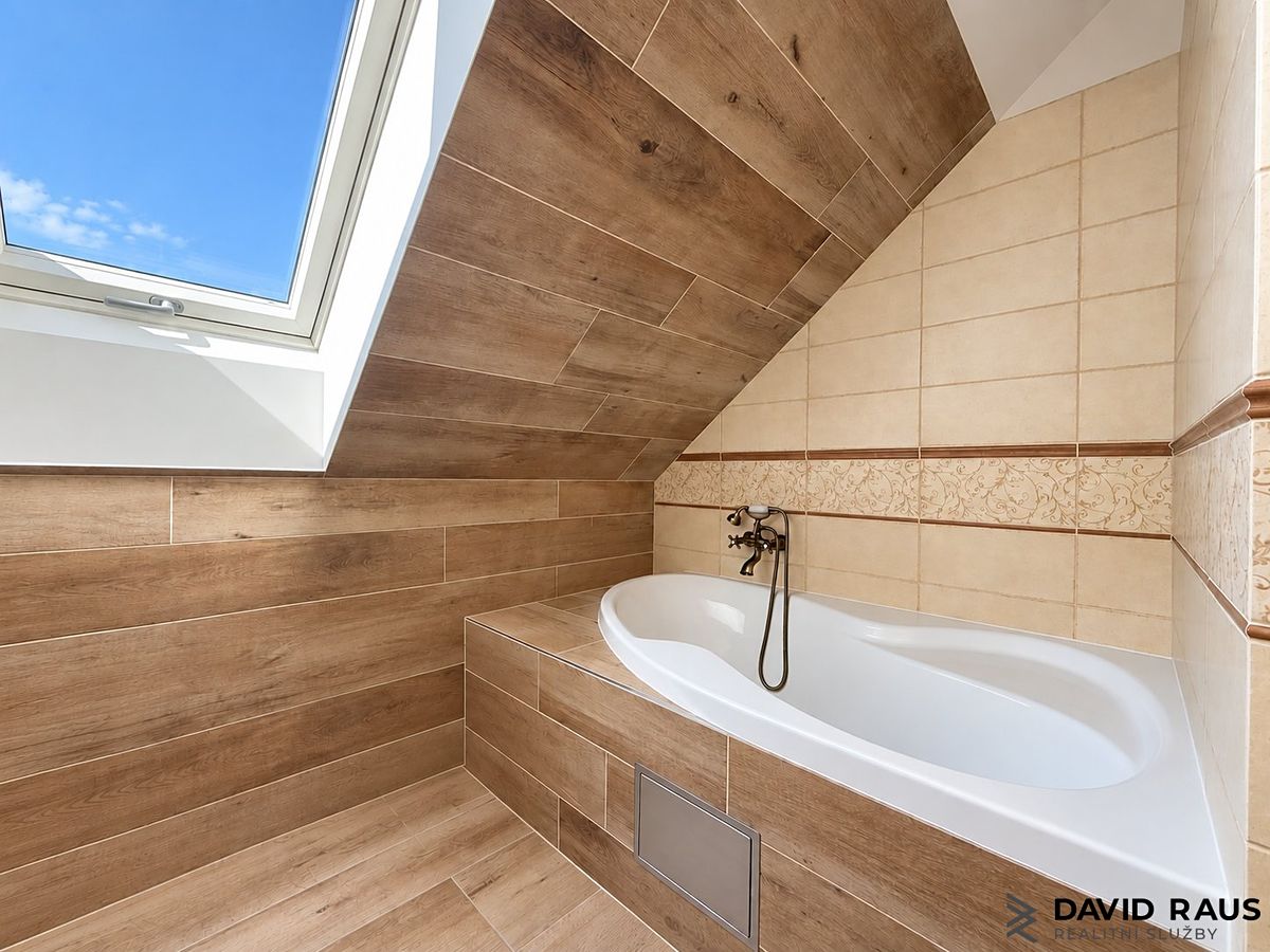 Prodej bytu 3+kk 90 m² – fotografie 3