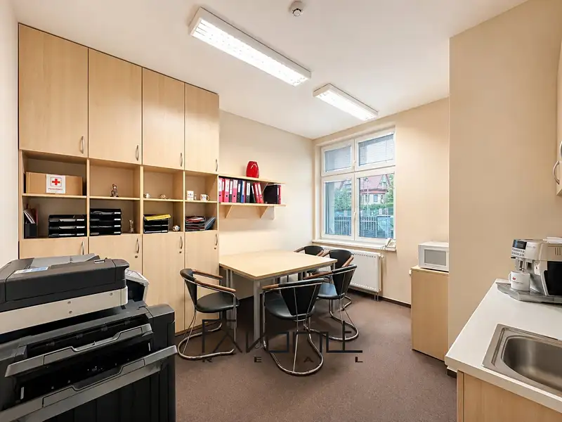 Pronájem kanceláře 205 m², Ostrava – náhled fotky 3