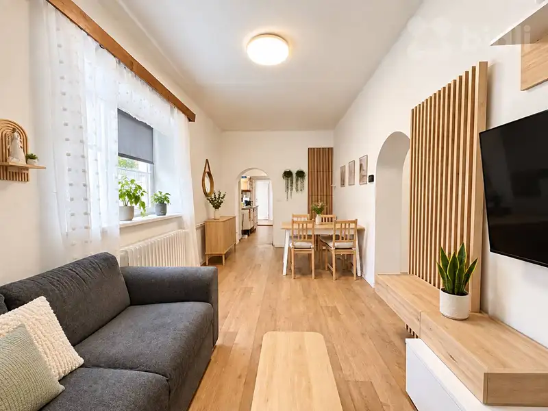 Prodej rodinného domu 200 m², pozemek 465 m², Hradec nad Moravicí – náhled fotky 2