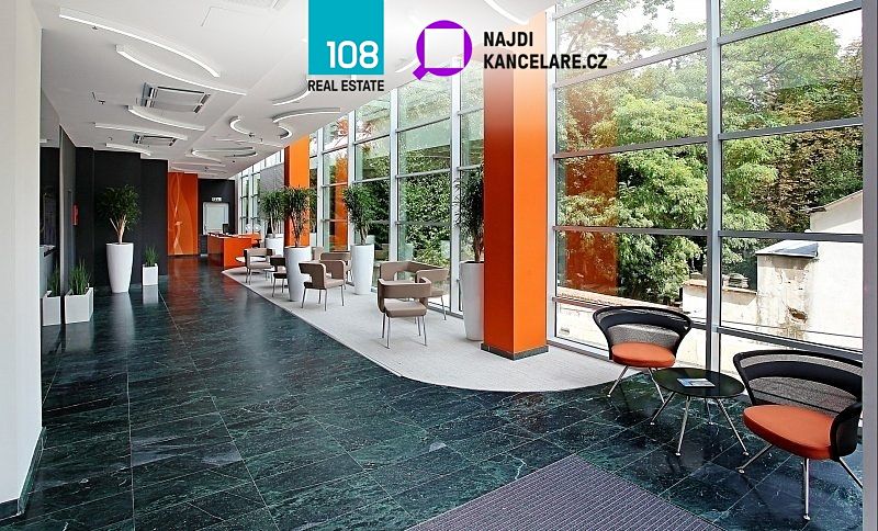 Pronájem kanceláře 1092 m²