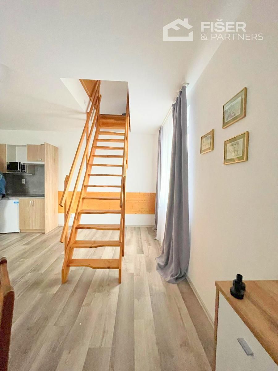 Pronájem bytu 2+kk 60 m² – fotografie 5