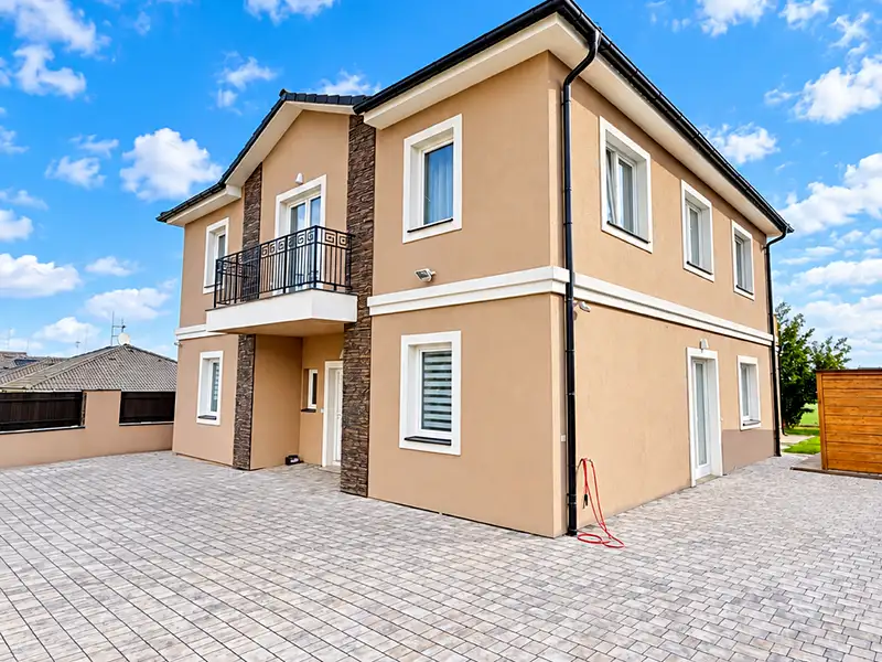 Prodej rodinného domu 335 m², pozemek 587 m², Líbeznice – náhled fotky 1